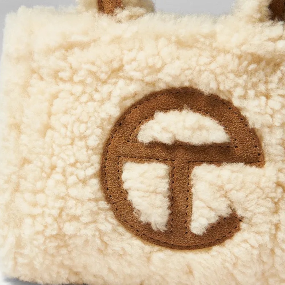 UGG x Telfar Shearling mini Bag - Picture 2 of 2